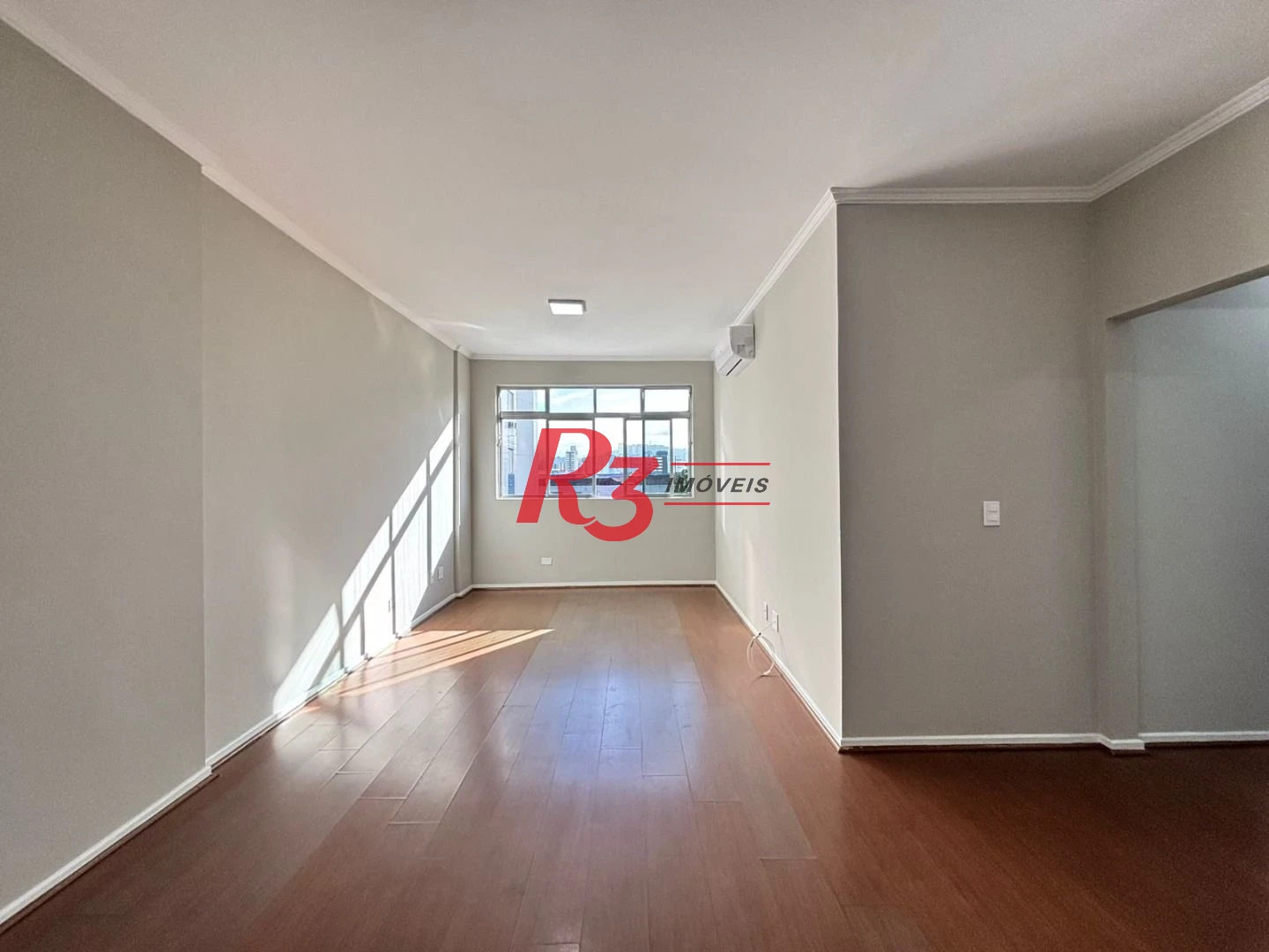 Apartamento para alugar, 115 m² por R$ 5.647,00/mês - Gonzaga - Santos/SP