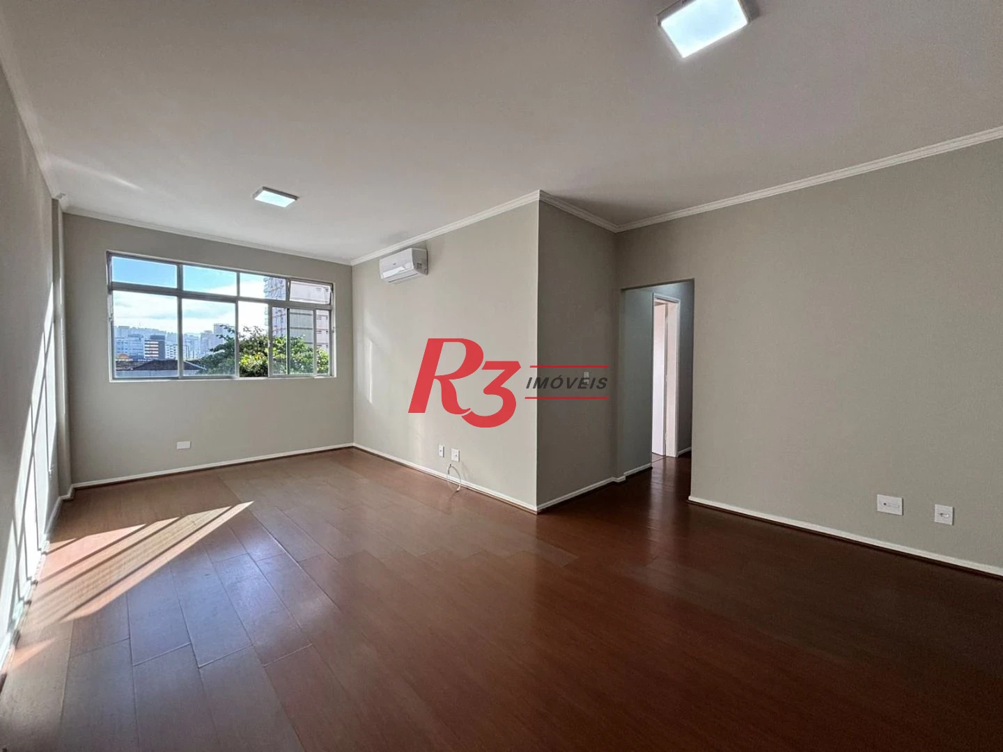Apartamento para alugar, 115 m² por R$ 5.647,00/mês - Gonzaga - Santos/SP