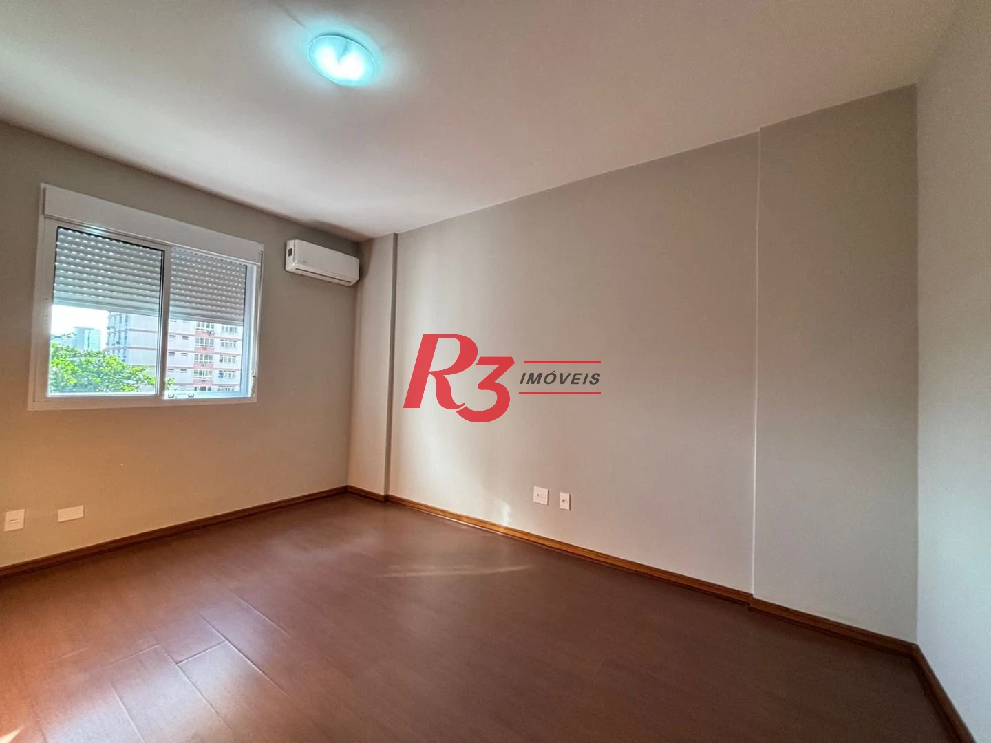 Apartamento para alugar, 115 m² por R$ 5.647,00/mês - Gonzaga - Santos/SP