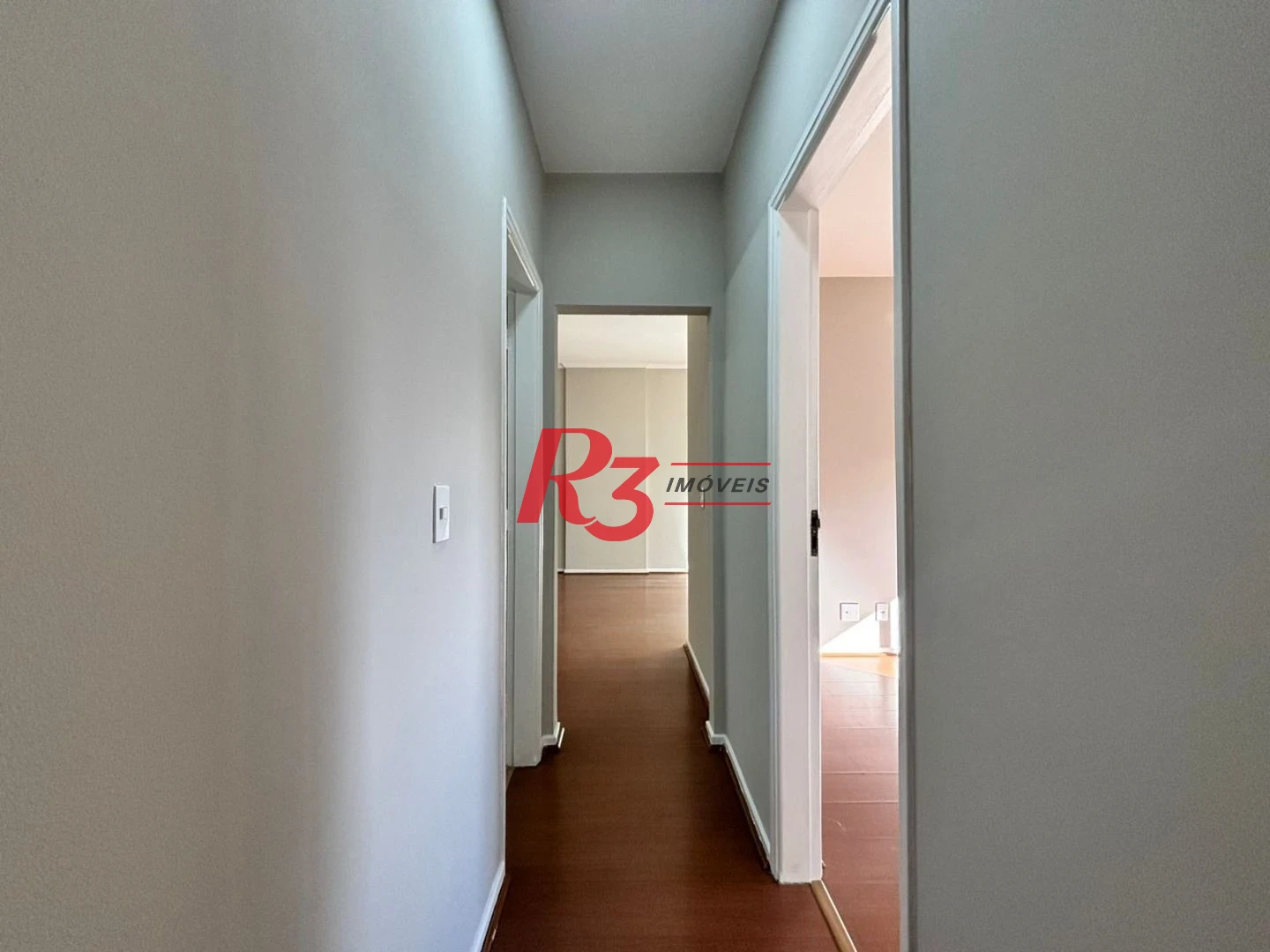 Apartamento para alugar, 115 m² por R$ 5.647,00/mês - Gonzaga - Santos/SP