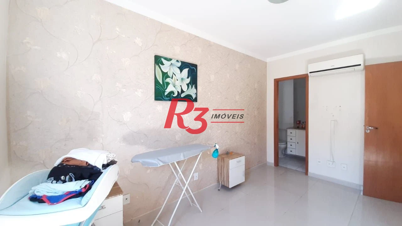 Apartamento com 2 dormitórios à venda, 62 m² por R$ 510.000,00 - Vila Matias - Santos/SP