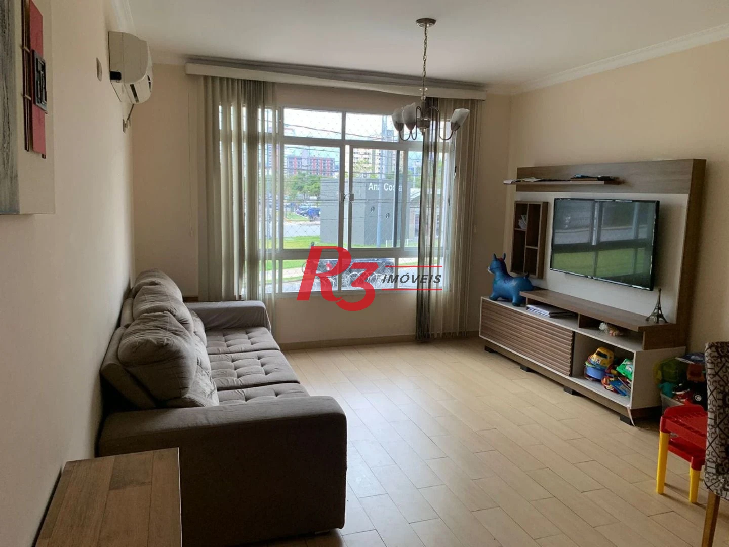 Apartamento com 3 dormitórios à venda, 100 m² por R$ 450.000,00 - Gonzaga - Santos/SP