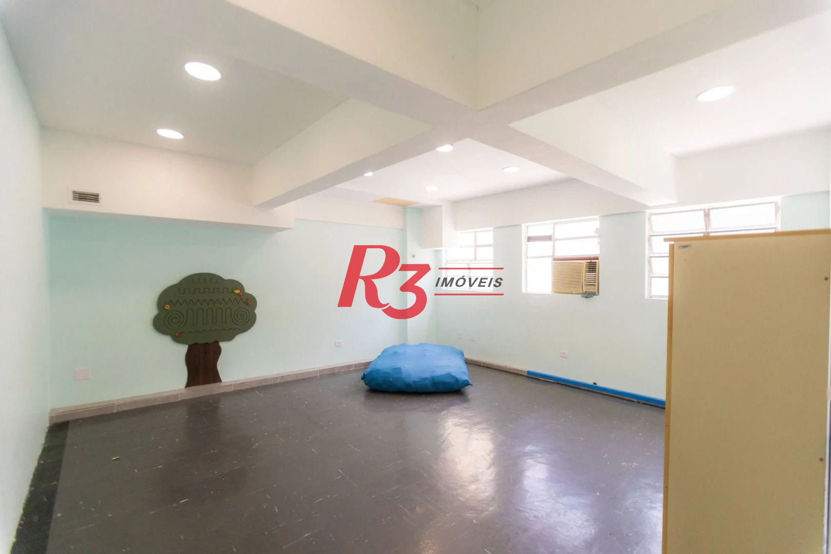 Prédio para alugar, 1050 m² por R$ 40.000,00/mês - Vila Matias - Santos/SP