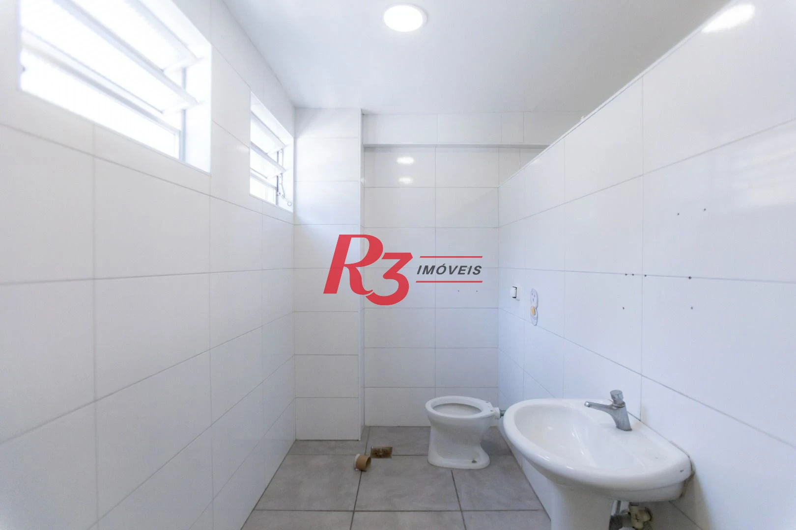 Prédio para alugar, 1050 m² por R$ 40.000,00/mês - Vila Matias - Santos/SP