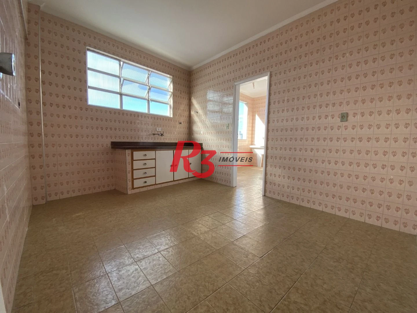 Apartamento com 2 dormitórios para alugar, 120 m² por R$ 4.456,70/mês - Boqueirão - Santos/SP