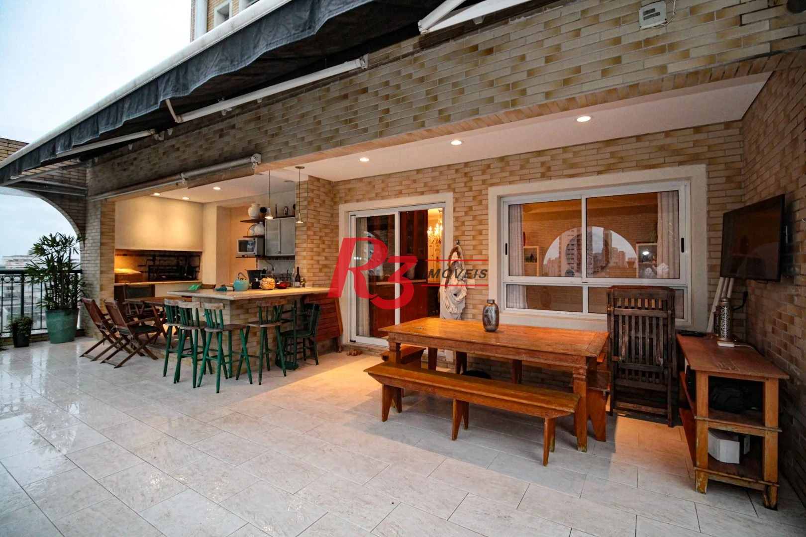 Cobertura à venda, 437 m² por R$ 4.800.000,00 - Gonzaga - Santos/SP