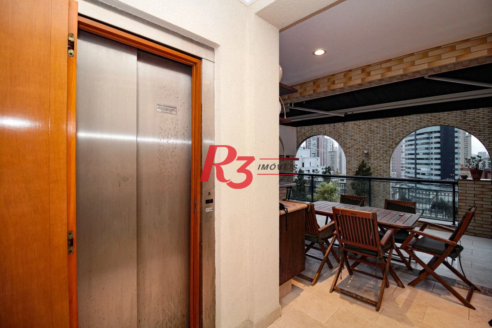 Cobertura à venda, 437 m² por R$ 4.800.000,00 - Gonzaga - Santos/SP