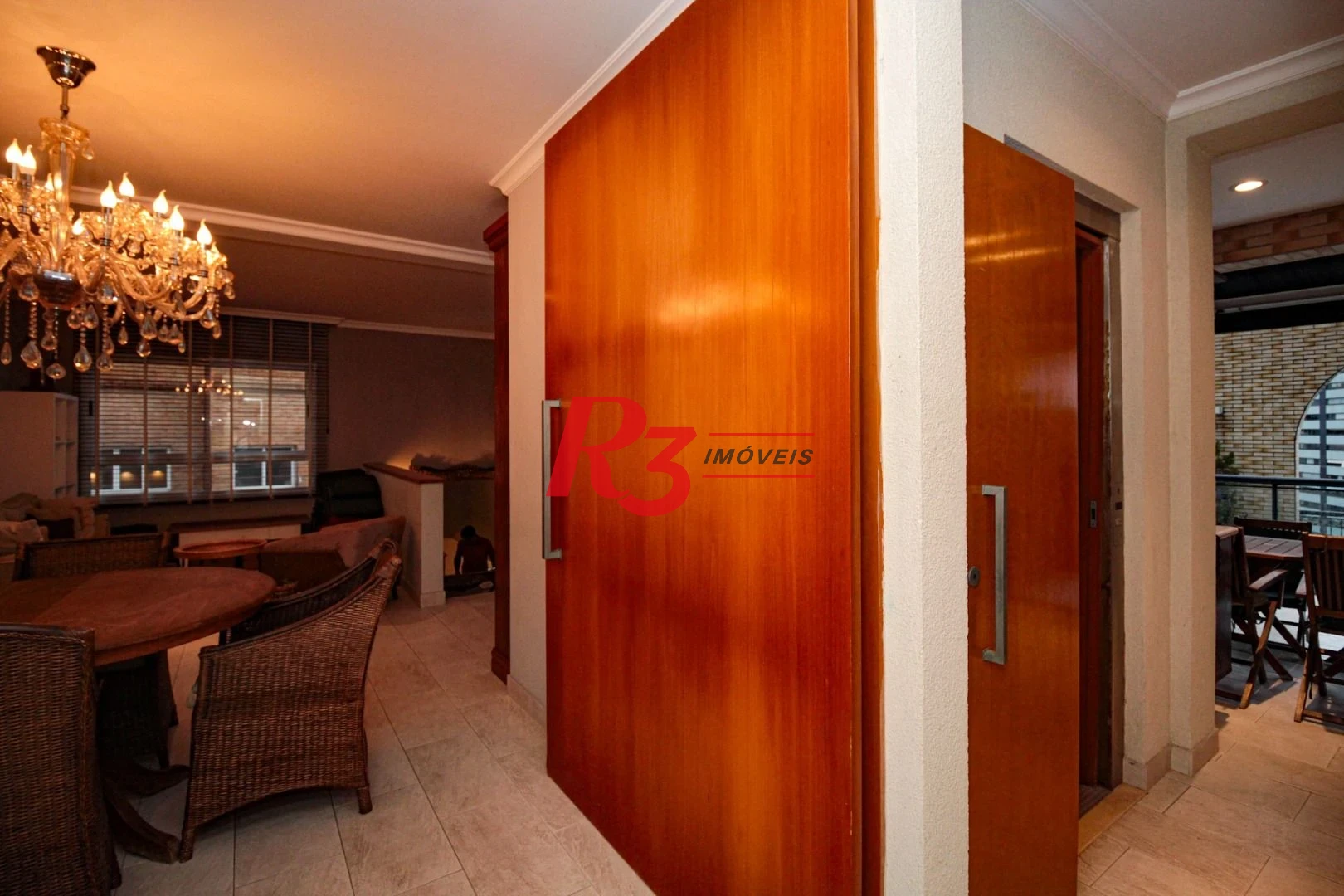 Cobertura à venda, 437 m² por R$ 4.800.000,00 - Gonzaga - Santos/SP