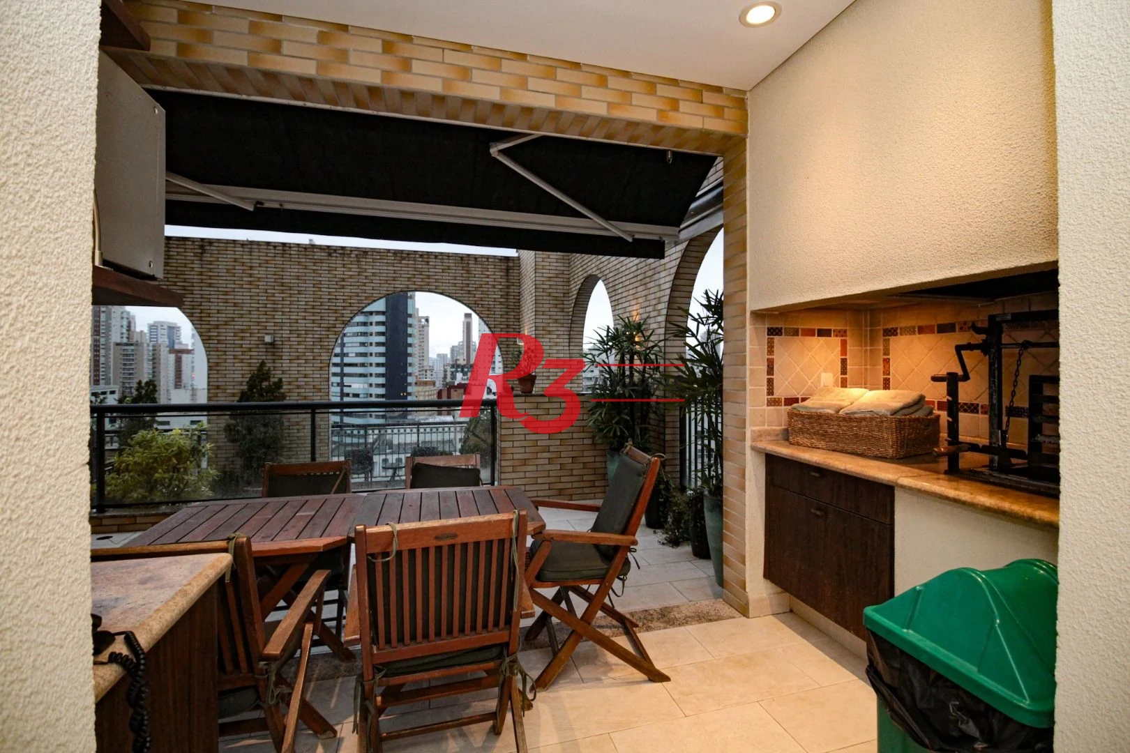 Cobertura à venda, 437 m² por R$ 4.800.000,00 - Gonzaga - Santos/SP