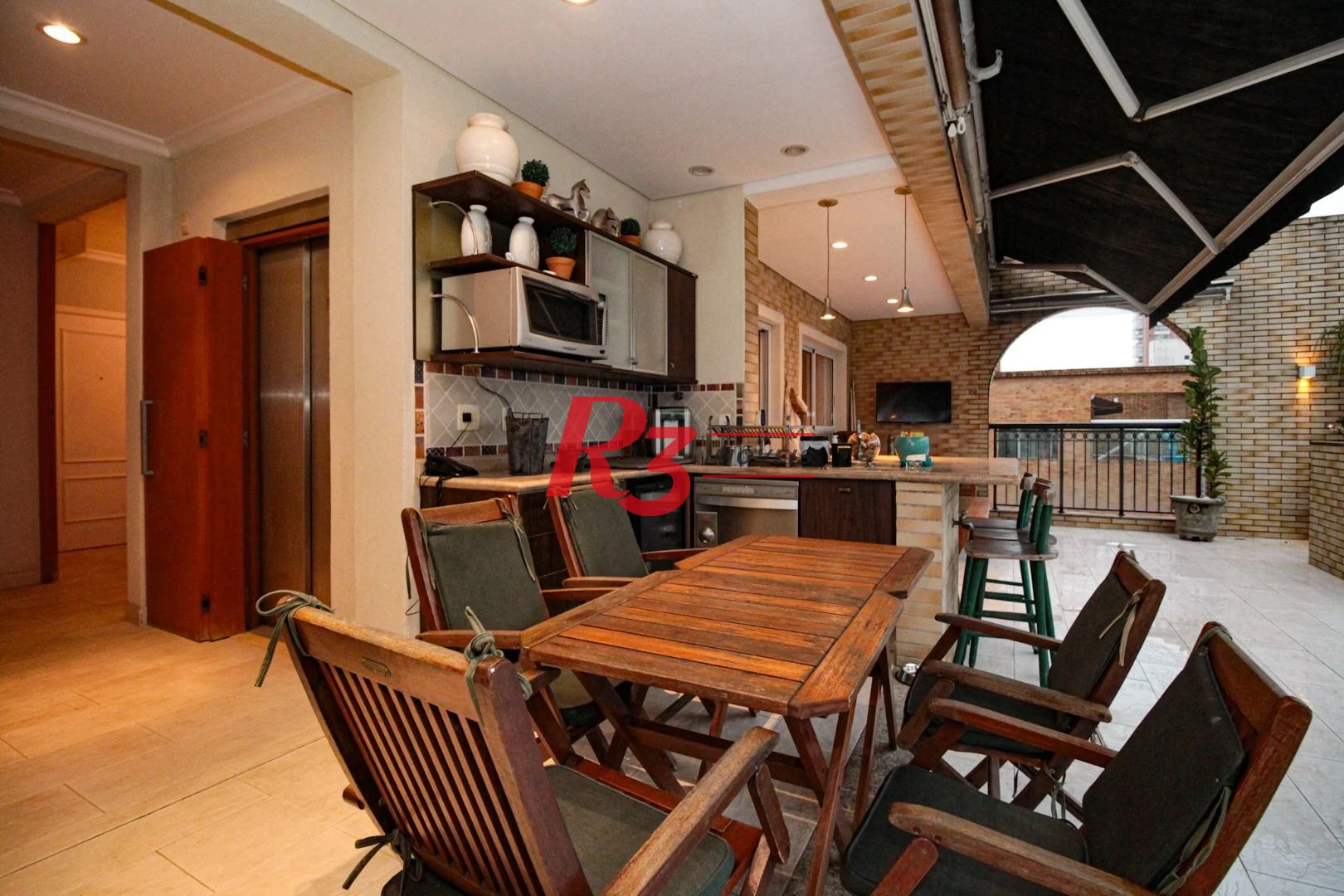 Cobertura à venda, 437 m² por R$ 4.800.000,00 - Gonzaga - Santos/SP