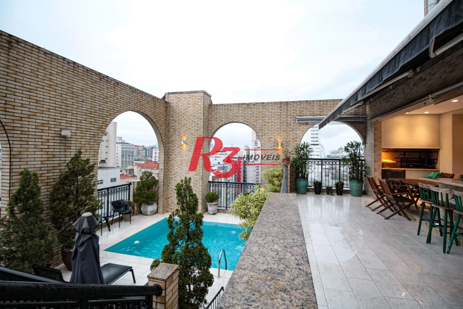 Cobertura à venda, 437 m² por R$ 4.800.000,00 - Gonzaga - Santos/SP