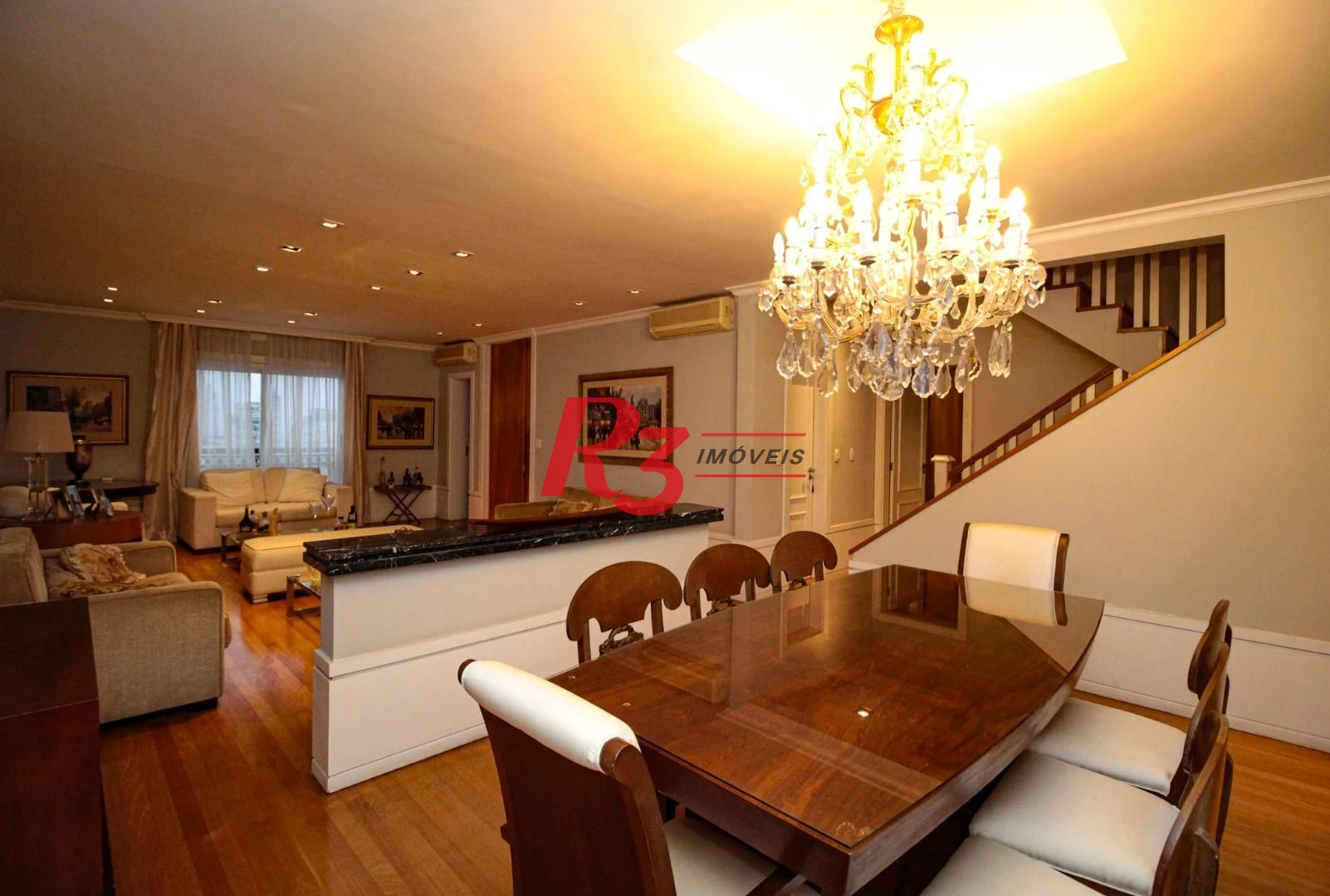 Cobertura à venda, 437 m² por R$ 4.800.000,00 - Gonzaga - Santos/SP