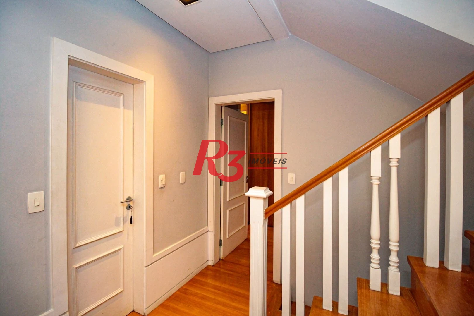 Cobertura à venda, 437 m² por R$ 4.800.000,00 - Gonzaga - Santos/SP