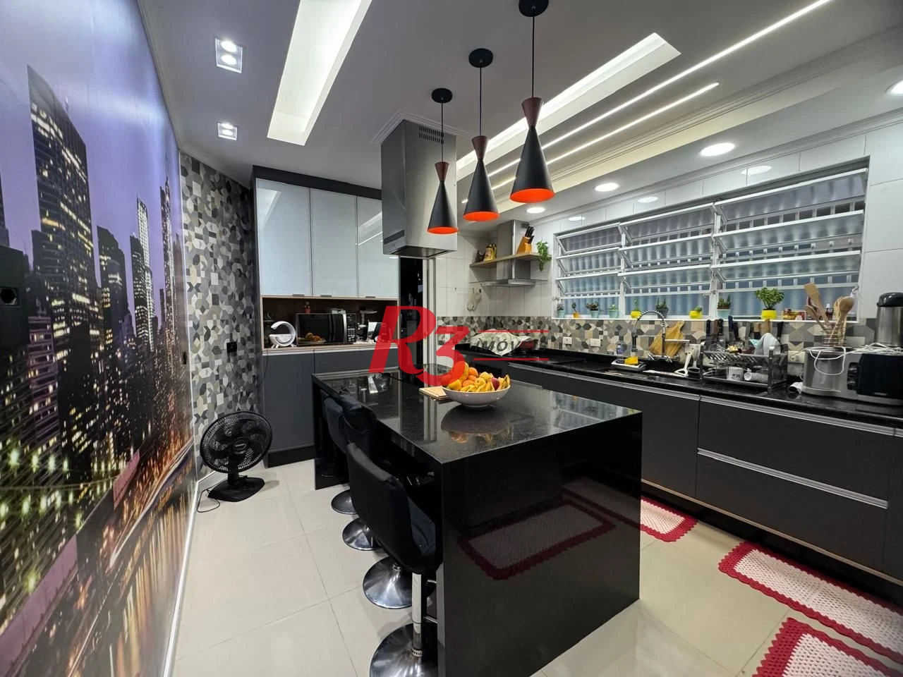 Casa à venda, 189 m² por R$ 1.600.000,00 - Campo Grande - Santos/SP