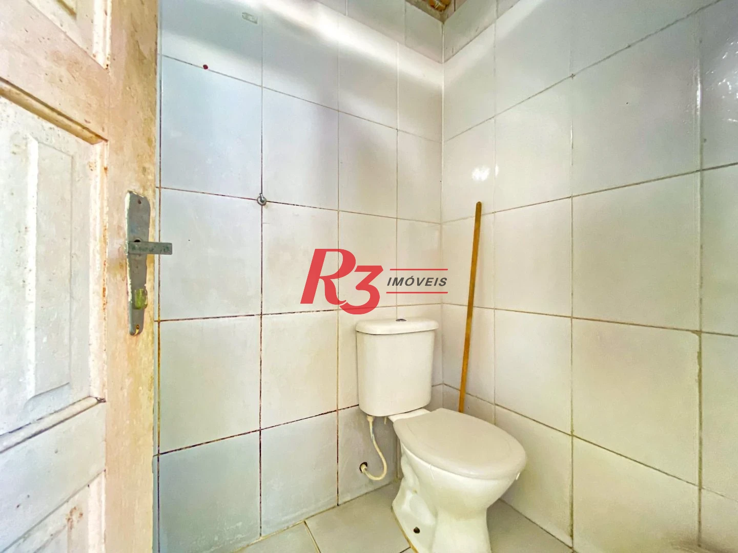 Casa com 14 dormitórios à venda, 244 m² por R$ 890.000,00 - Campo Grande - Santos/SP