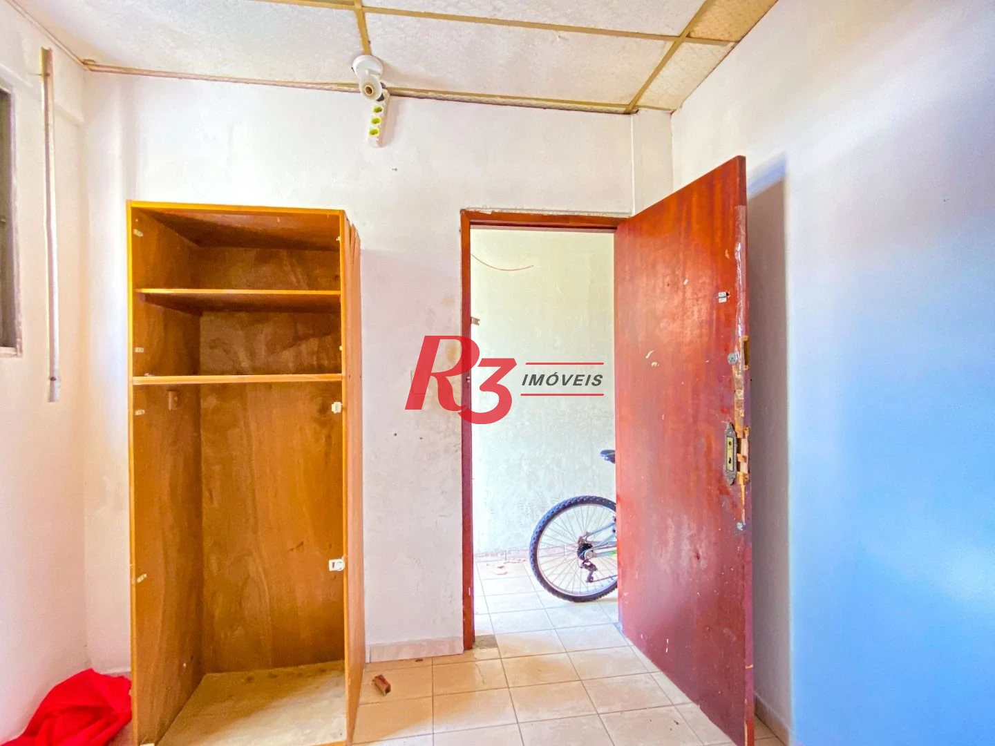 Casa com 14 dormitórios à venda, 244 m² por R$ 890.000,00 - Campo Grande - Santos/SP