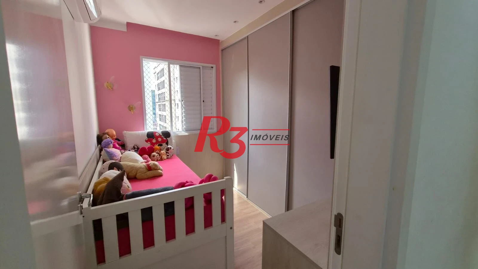 Apartamento com 2 dormitórios à venda, 63 m² por R$ 690.000,00 - Marapé - Santos/SP