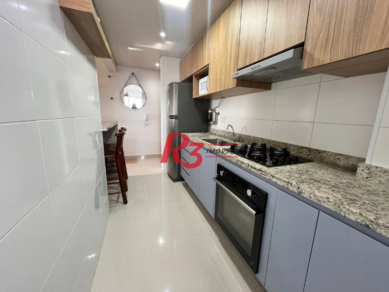 Apartamento com 2 dormitórios à venda, 53 m² por R$ 780.000,00 - Embaré - Santos/SP