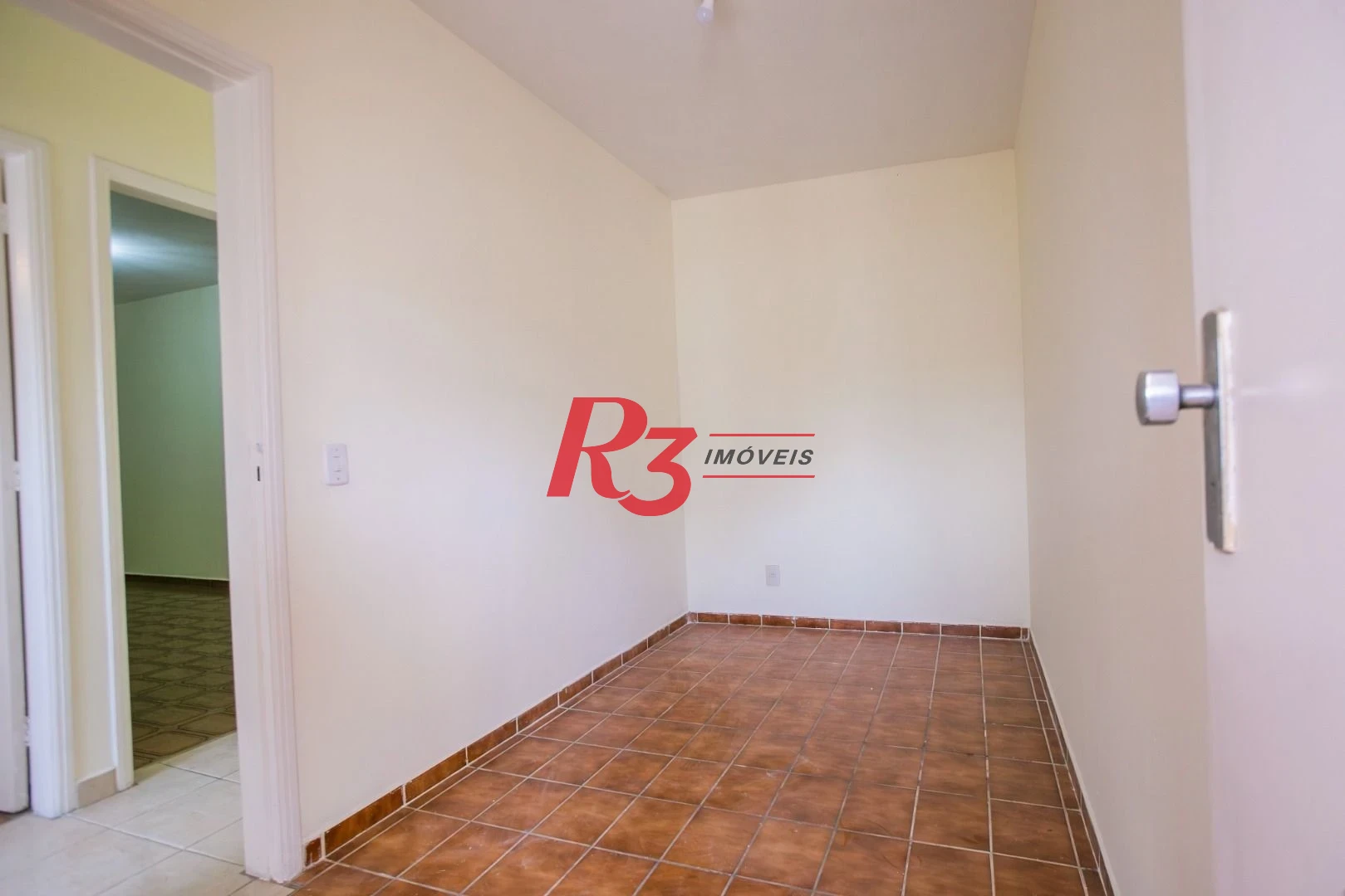 Apartamento para alugar, 112 m² por R$ 4.400,00/mês - Embaré - Santos/SP
