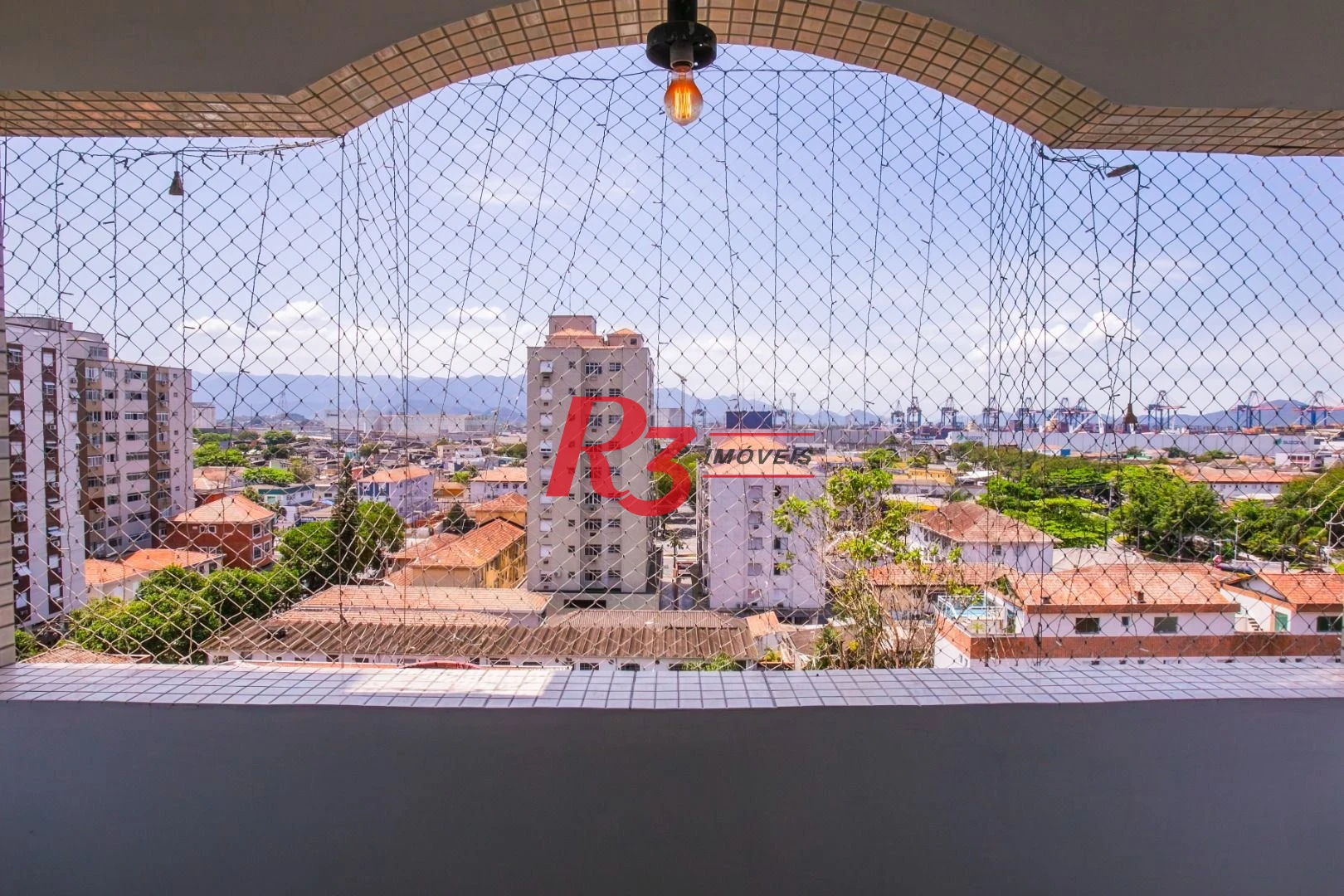 Apartamento para alugar, 112 m² por R$ 4.400,00/mês - Embaré - Santos/SP