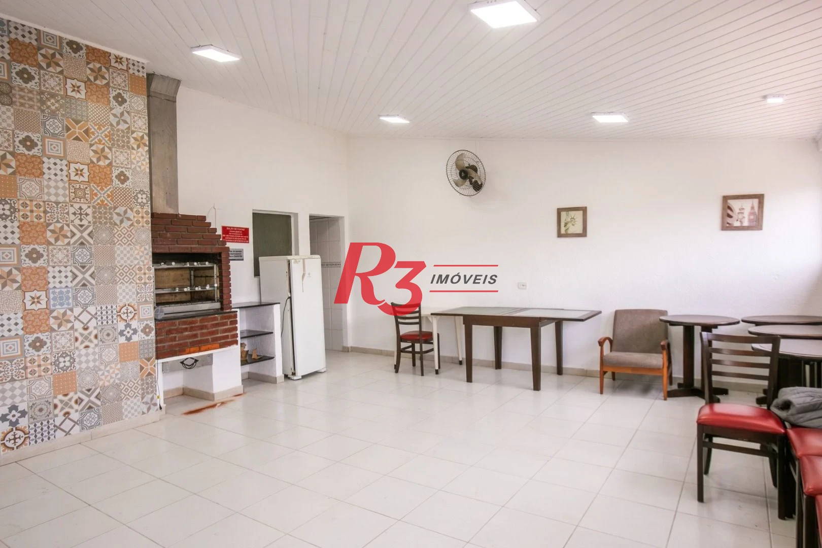 Apartamento para alugar, 112 m² por R$ 4.400,00/mês - Embaré - Santos/SP