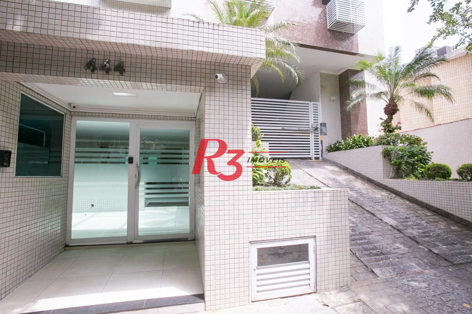 Apartamento para alugar, 112 m² por R$ 4.400,00/mês - Embaré - Santos/SP