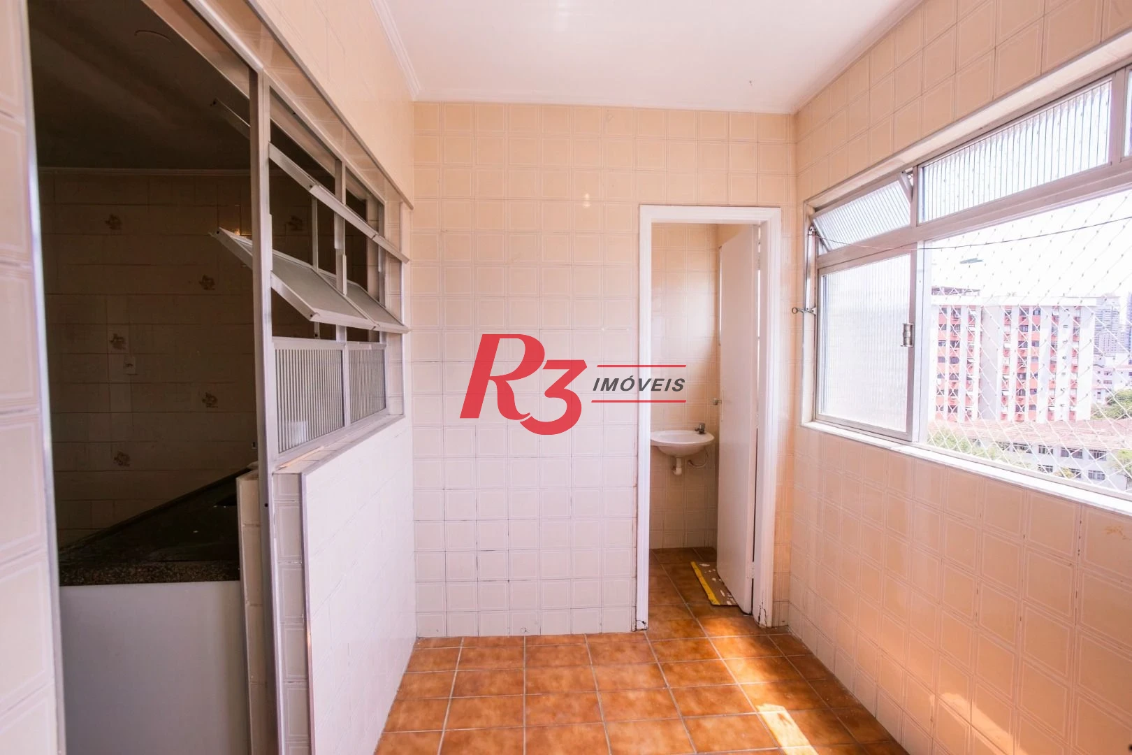 Apartamento para alugar, 112 m² por R$ 4.400,00/mês - Embaré - Santos/SP