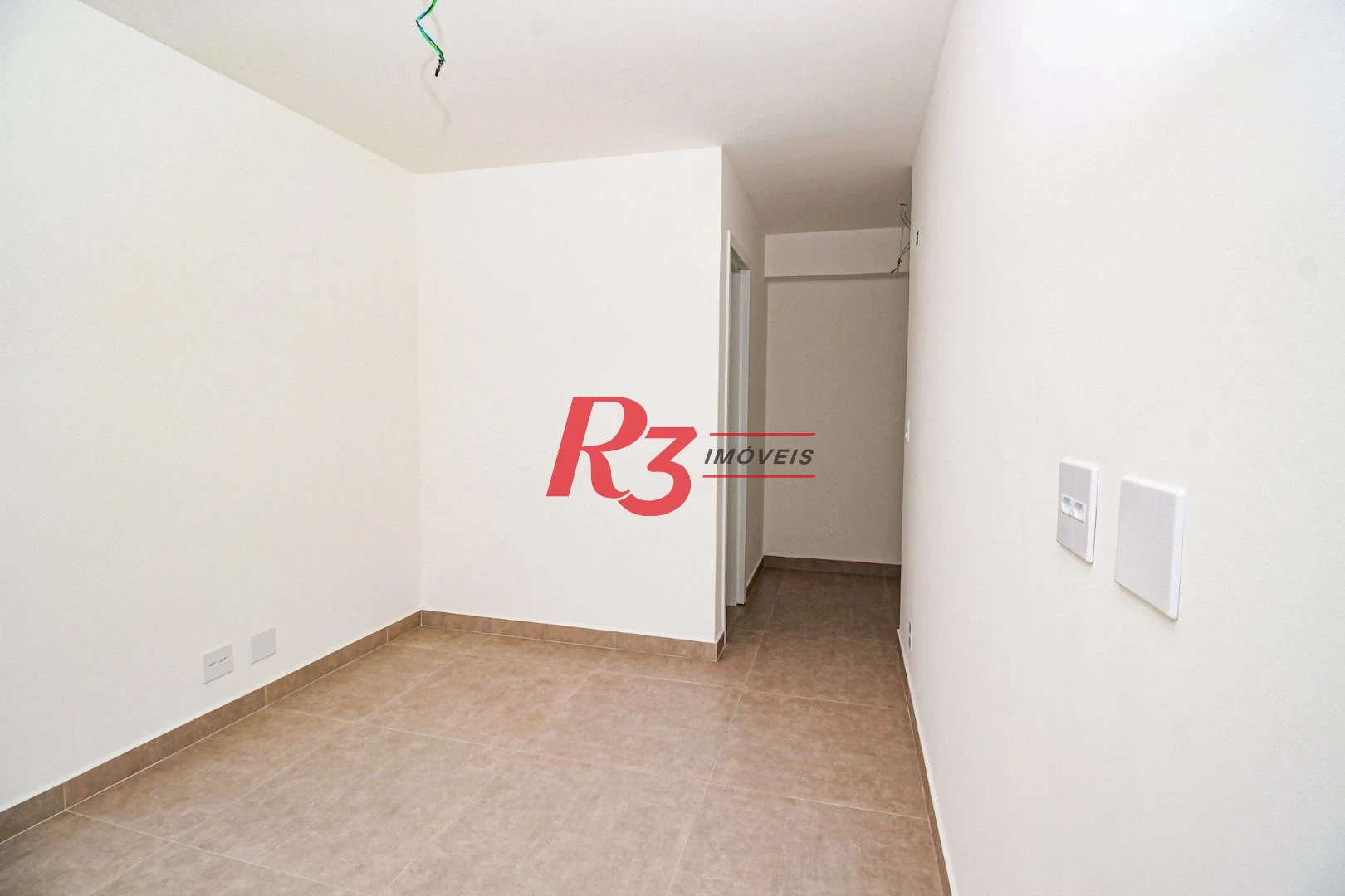 Apartamento com 2 dormitórios à venda, 58 m² por R$ 640.000,00 - Marapé - Santos/SP