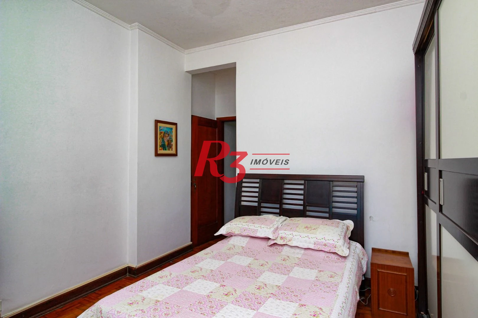 Apartamento com 2 dormitórios à venda, 105 m² por R$ 532.000,00 - Centro - São Vicente/SP