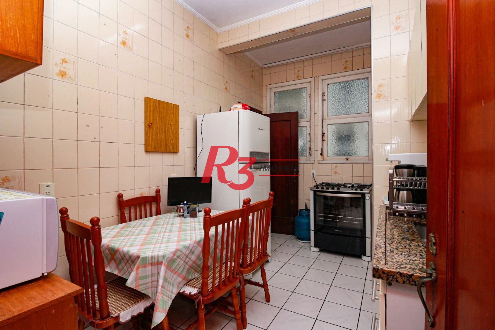 Apartamento com 2 dormitórios à venda, 105 m² por R$ 532.000,00 - Centro - São Vicente/SP