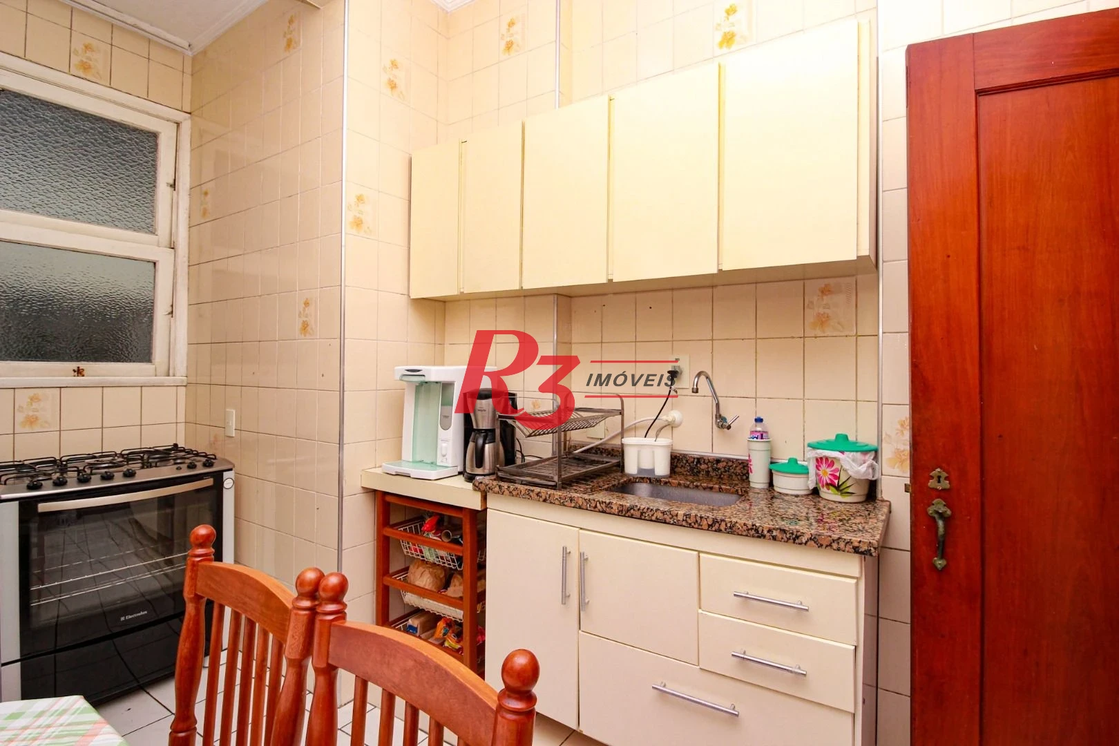 Apartamento com 2 dormitórios à venda, 105 m² por R$ 532.000,00 - Centro - São Vicente/SP