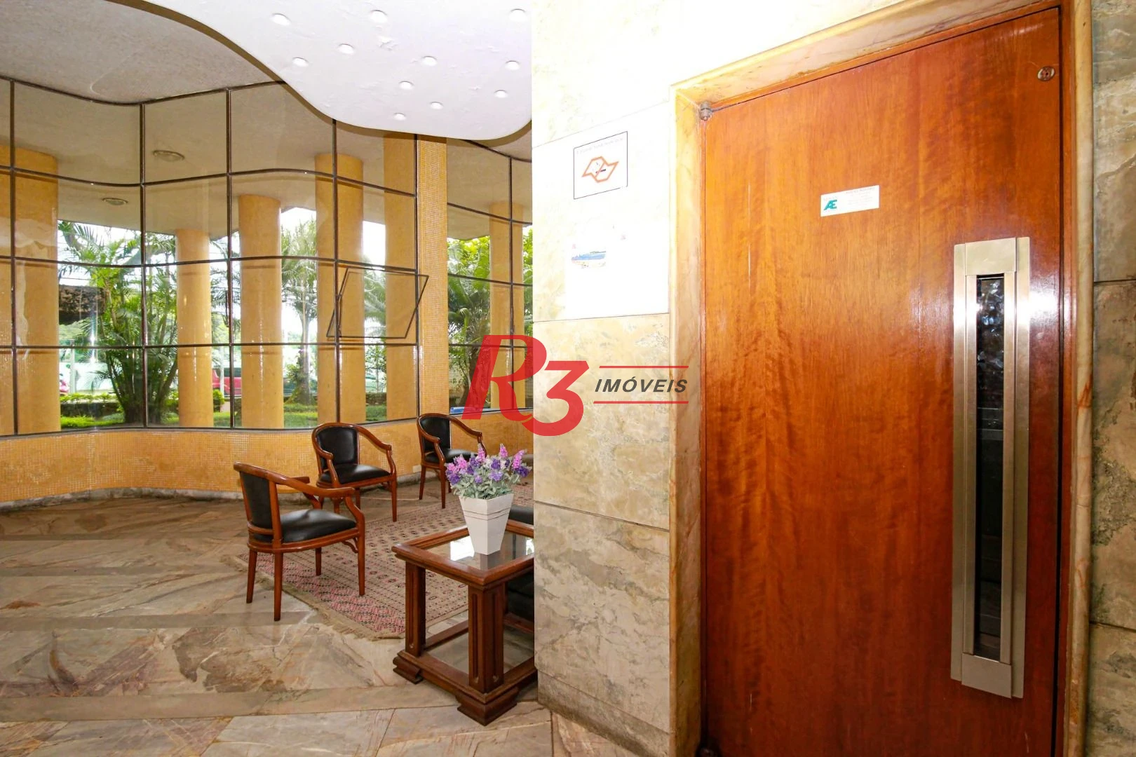 Apartamento com 2 dormitórios à venda, 105 m² por R$ 532.000,00 - Centro - São Vicente/SP