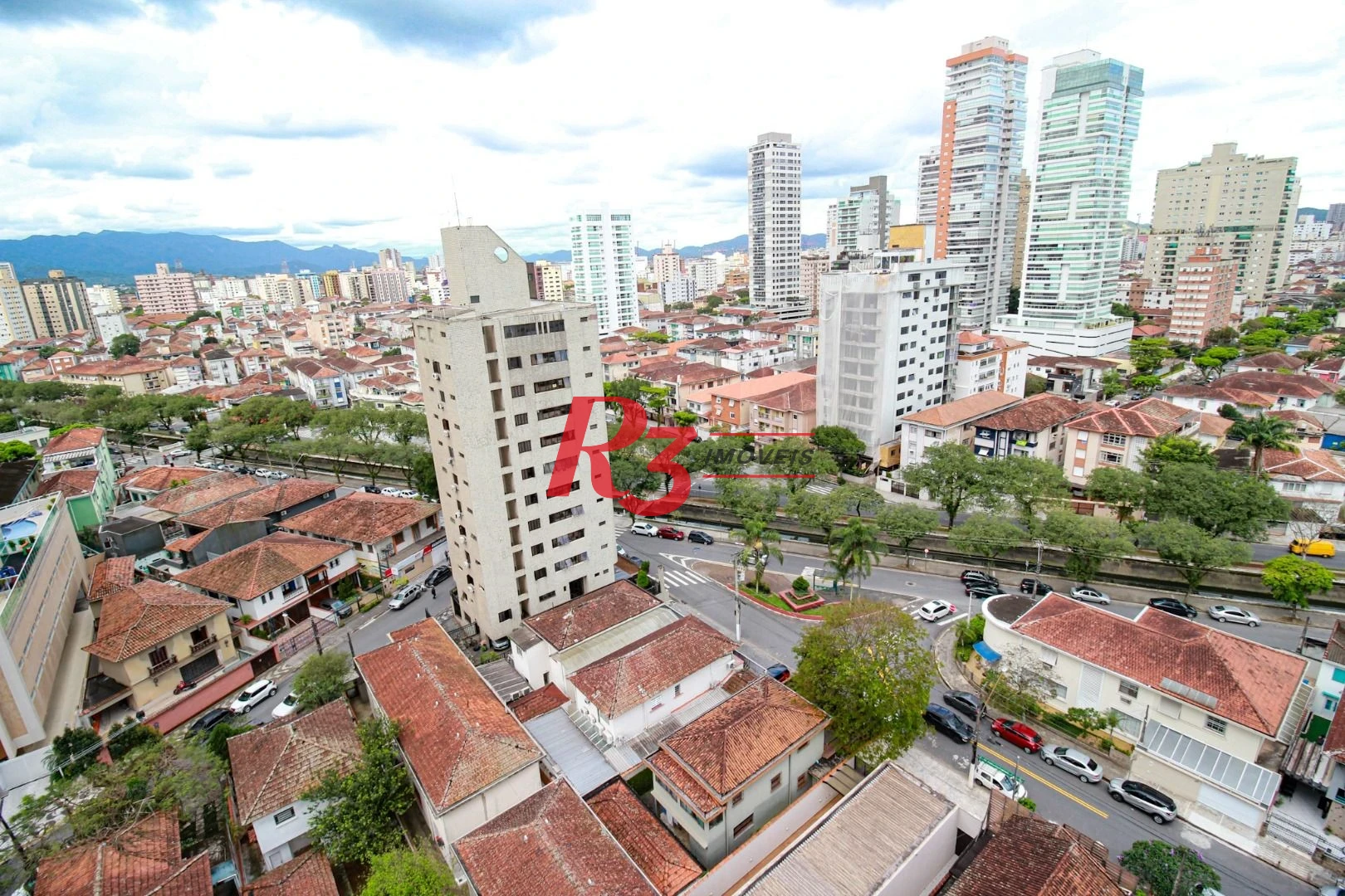 Cobertura com 4 dormitórios, 254 m² - venda por R$ 2.600.000,00 ou aluguel por R$ 9.500,00/mês - Boqueirão - Santos/SP