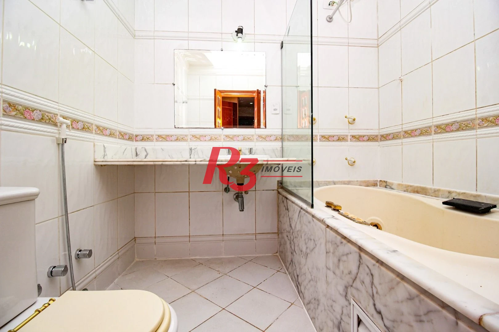 Cobertura com 4 dormitórios, 254 m² - venda por R$ 2.600.000,00 ou aluguel por R$ 9.500,00/mês - Boqueirão - Santos/SP
