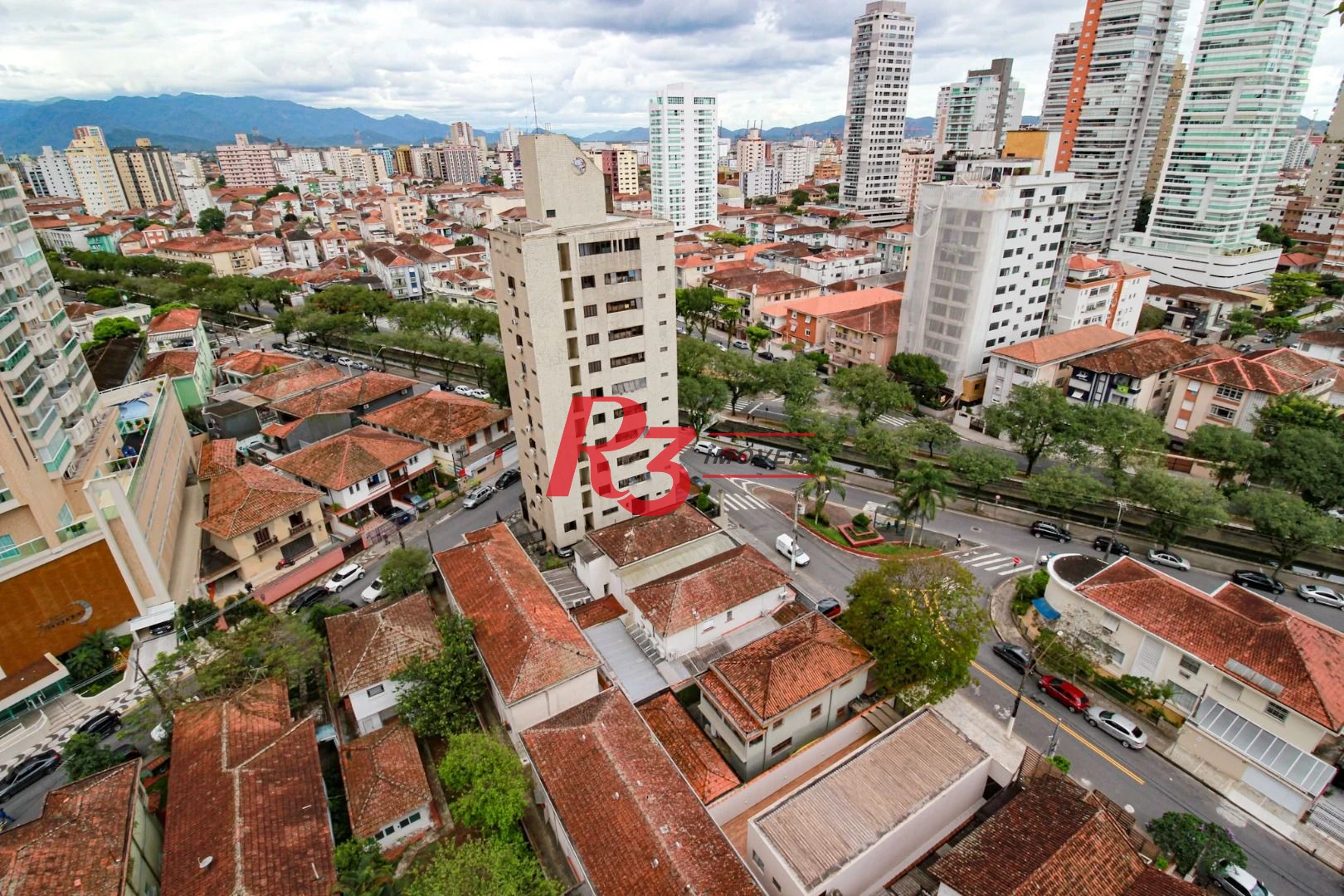 Cobertura com 4 dormitórios, 254 m² - venda por R$ 2.600.000,00 ou aluguel por R$ 9.500,00/mês - Boqueirão - Santos/SP
