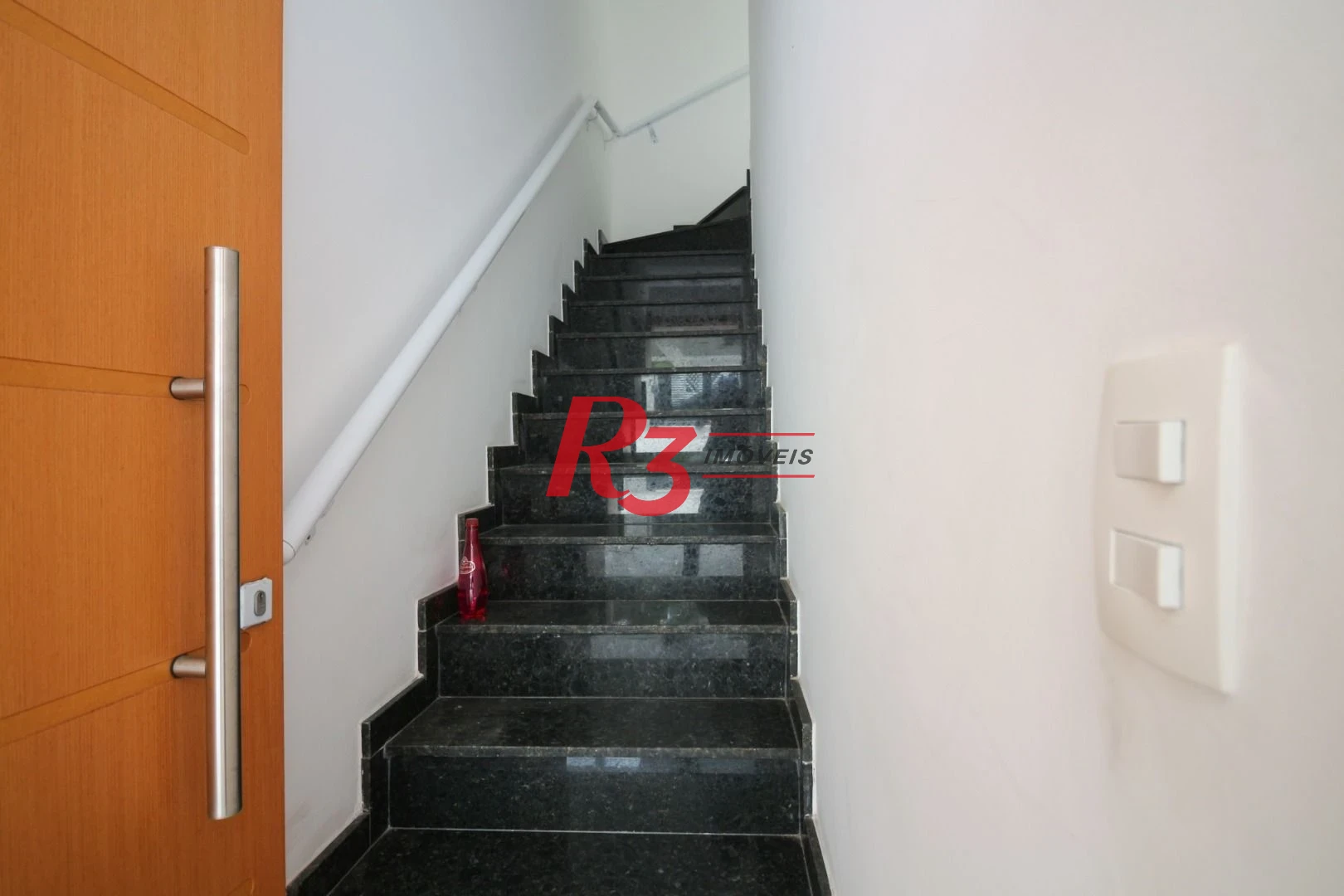 Casa com 3 dormitórios à venda, 150 m² por R$ 1.545.000,00 - Embaré - Santos/SP
