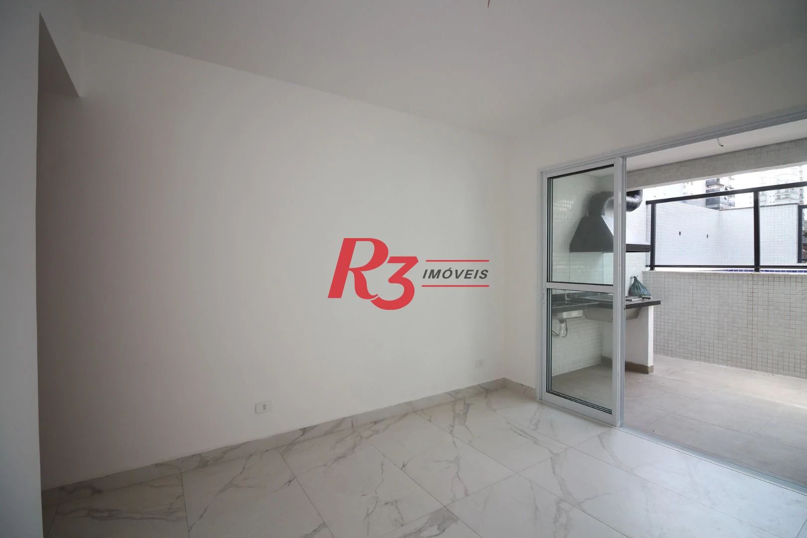 Casa com 3 dormitórios à venda, 150 m² por R$ 1.545.000,00 - Embaré - Santos/SP