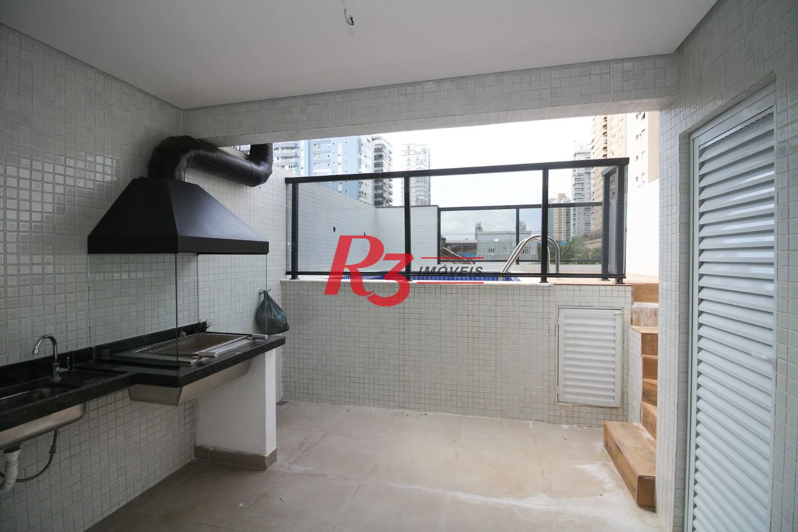 Casa com 3 dormitórios à venda, 150 m² por R$ 1.545.000,00 - Embaré - Santos/SP