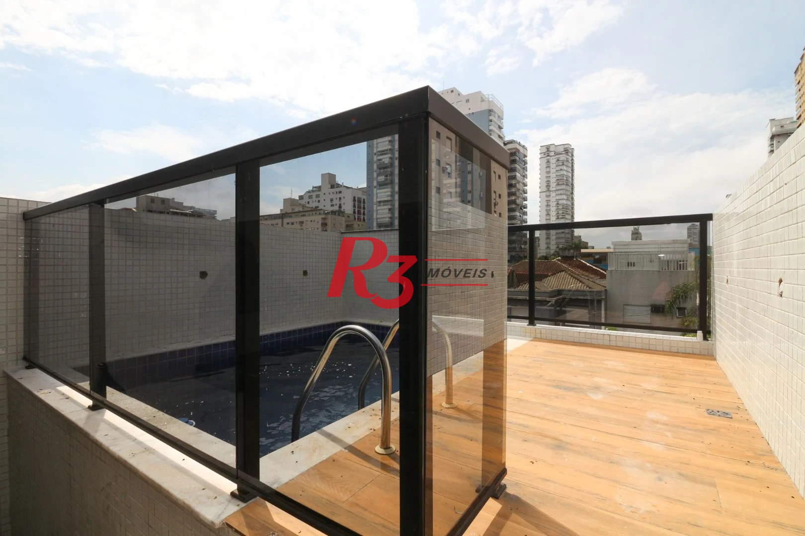 Casa com 3 dormitórios à venda, 150 m² por R$ 1.545.000,00 - Embaré - Santos/SP