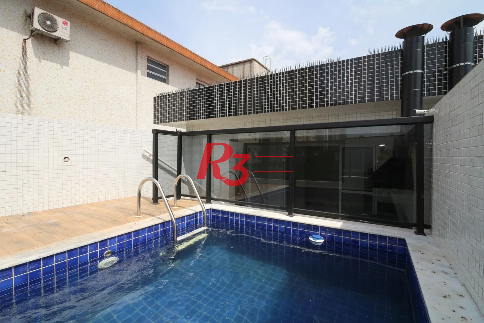 Casa com 3 dormitórios à venda, 150 m² por R$ 1.545.000,00 - Embaré - Santos/SP