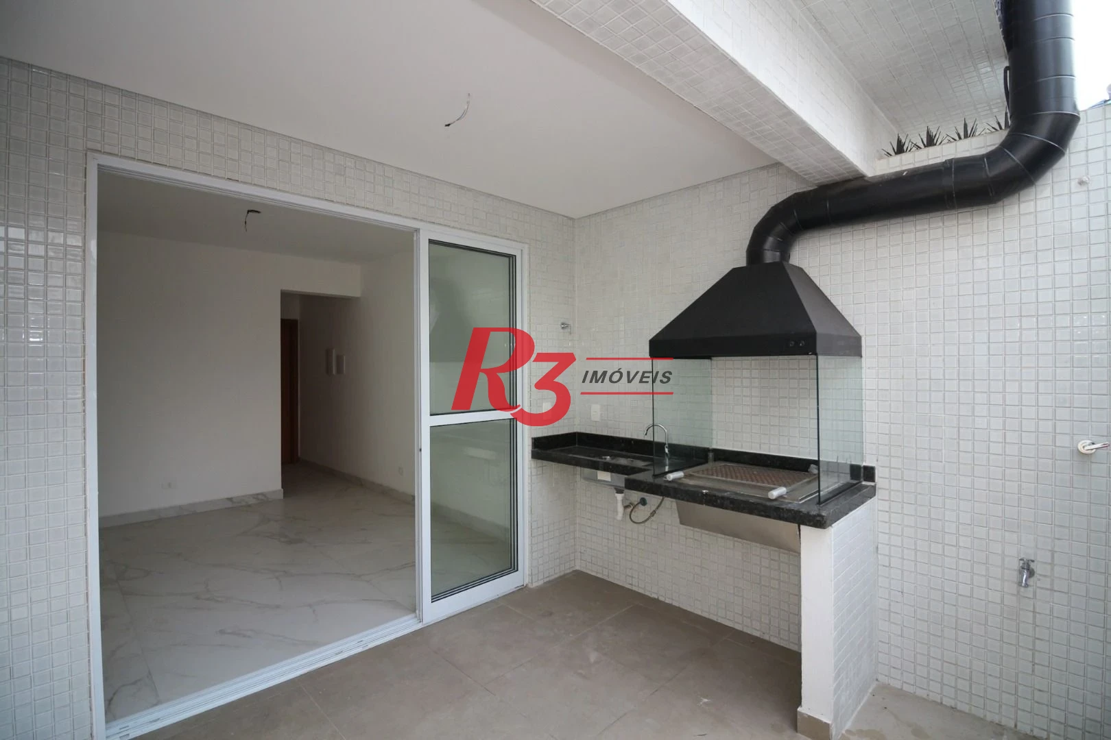 Casa com 3 dormitórios à venda, 150 m² por R$ 1.545.000,00 - Embaré - Santos/SP