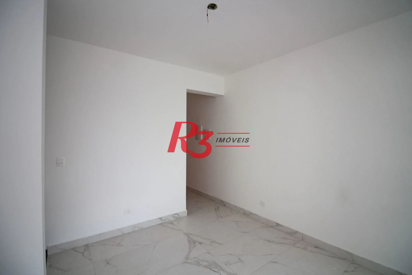Casa com 3 dormitórios à venda, 150 m² por R$ 1.545.000,00 - Embaré - Santos/SP
