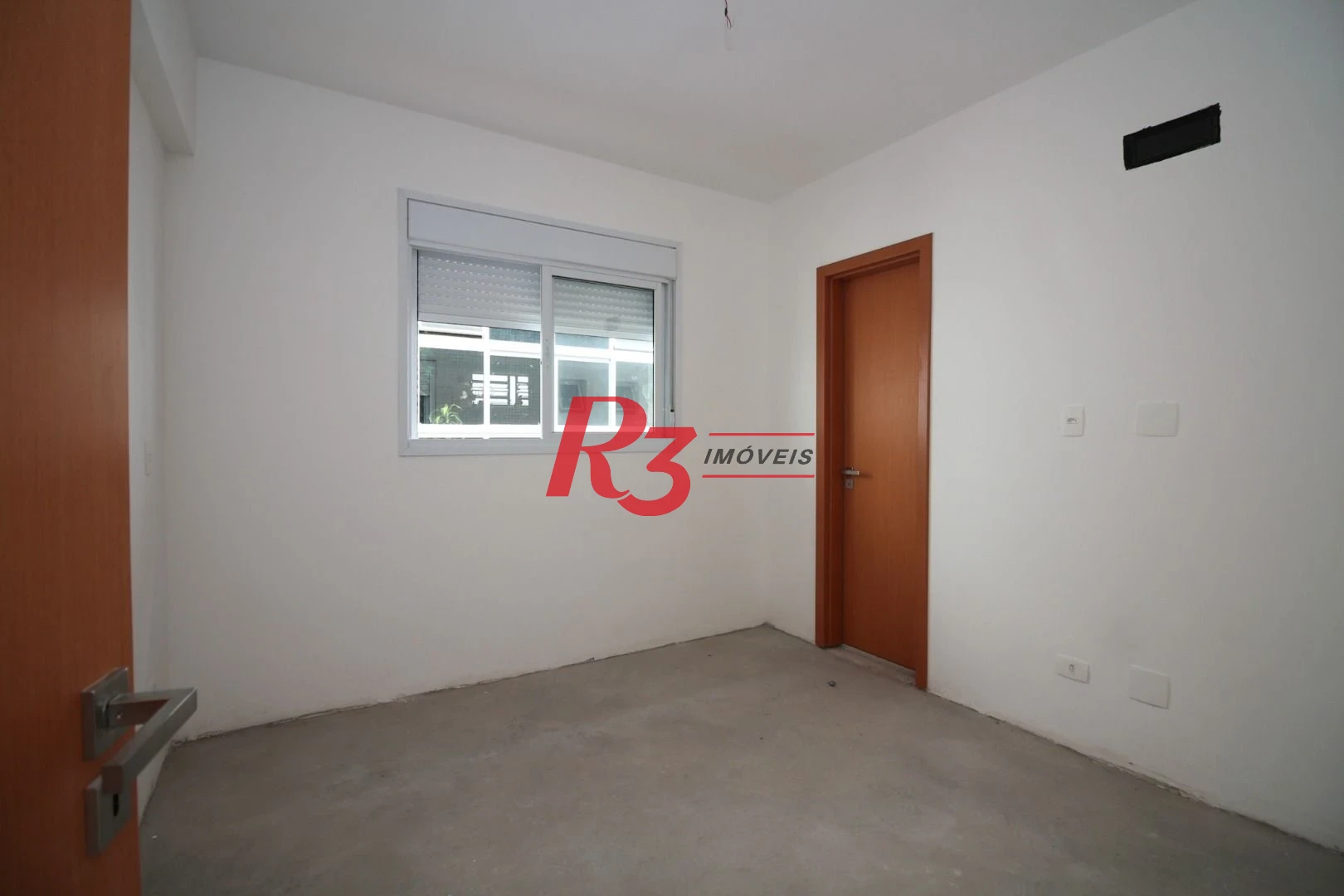 Casa com 3 dormitórios à venda, 150 m² por R$ 1.545.000,00 - Embaré - Santos/SP