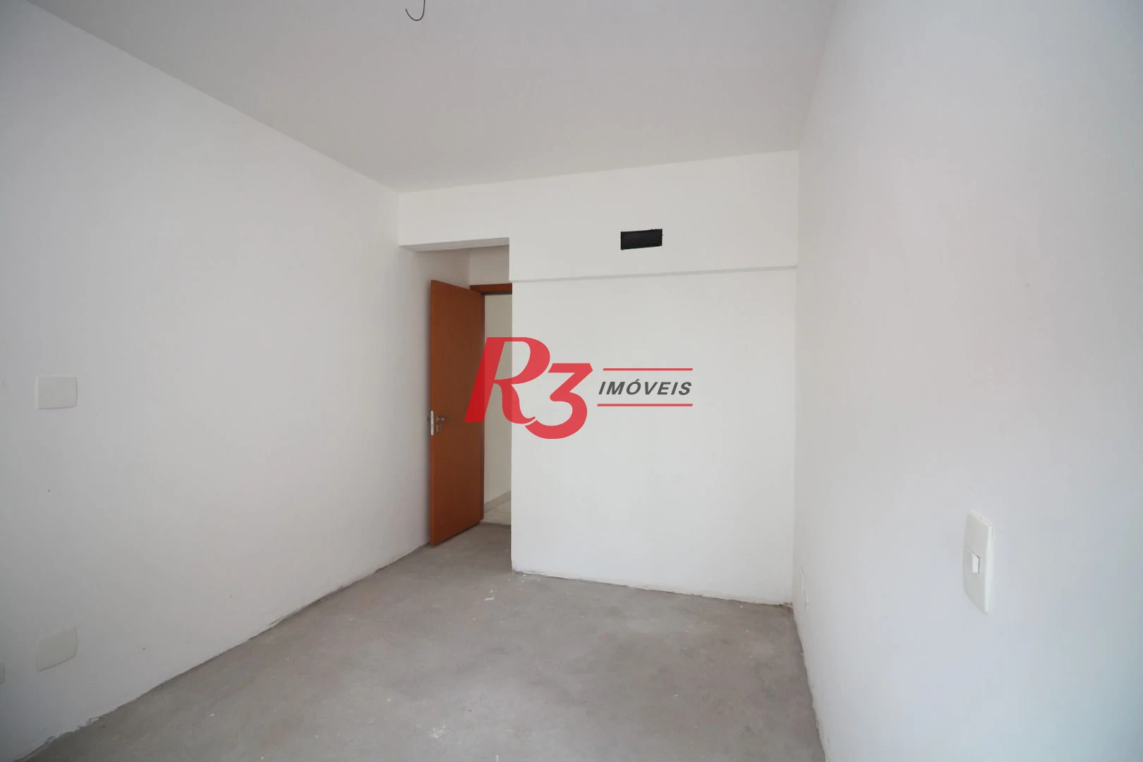 Casa com 3 dormitórios à venda, 150 m² por R$ 1.545.000,00 - Embaré - Santos/SP