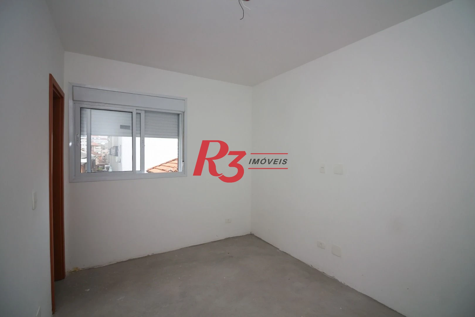 Casa com 3 dormitórios à venda, 150 m² por R$ 1.545.000,00 - Embaré - Santos/SP