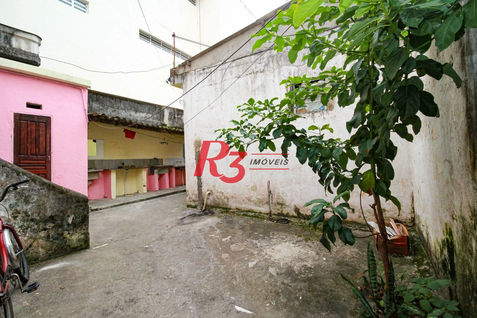 Casa à venda, 228 m² por R$ 695.000,00 - Vila Nova - Santos/SP