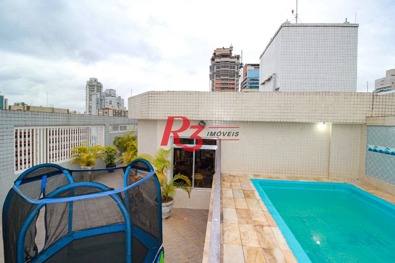 Cobertura à venda, 271 m² por R$ 1.700.000,00 - Gonzaga - Santos/SP