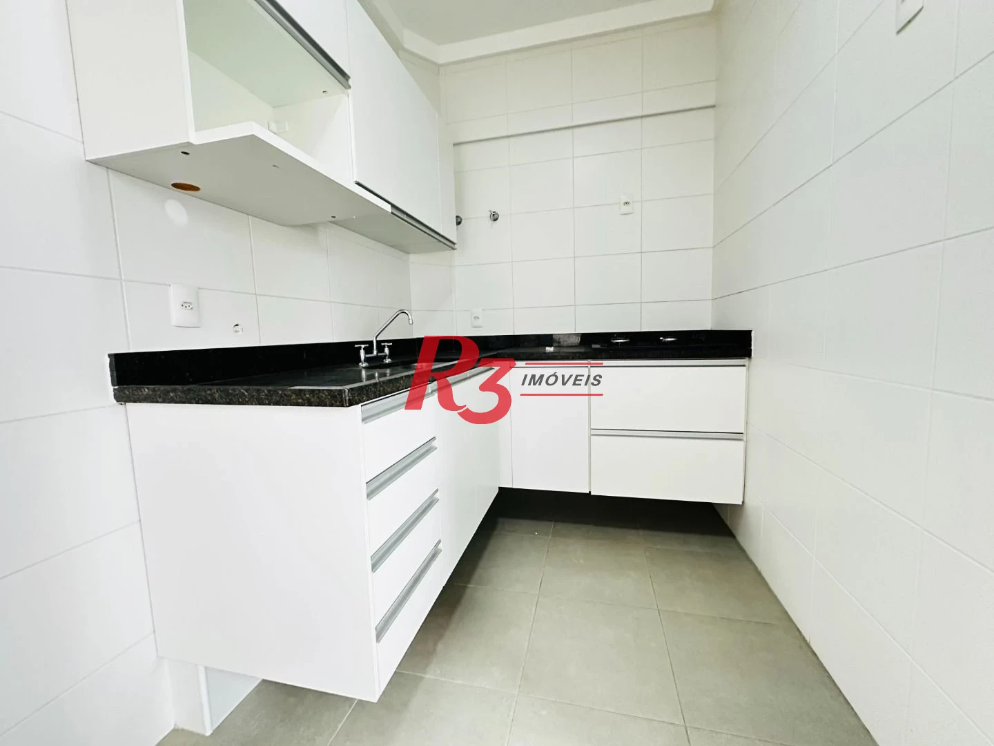 Apartamento para alugar, 58 m² por R$ 4.900,00/mês - Pompéia - Santos/SP