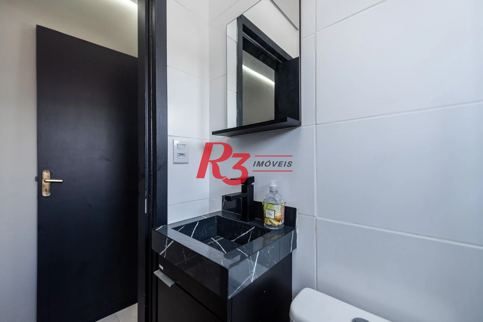 Apartamento com 2 dormitórios à venda, 70 m² por R$ 650.000,00 - Vila Belmiro - Santos/SP