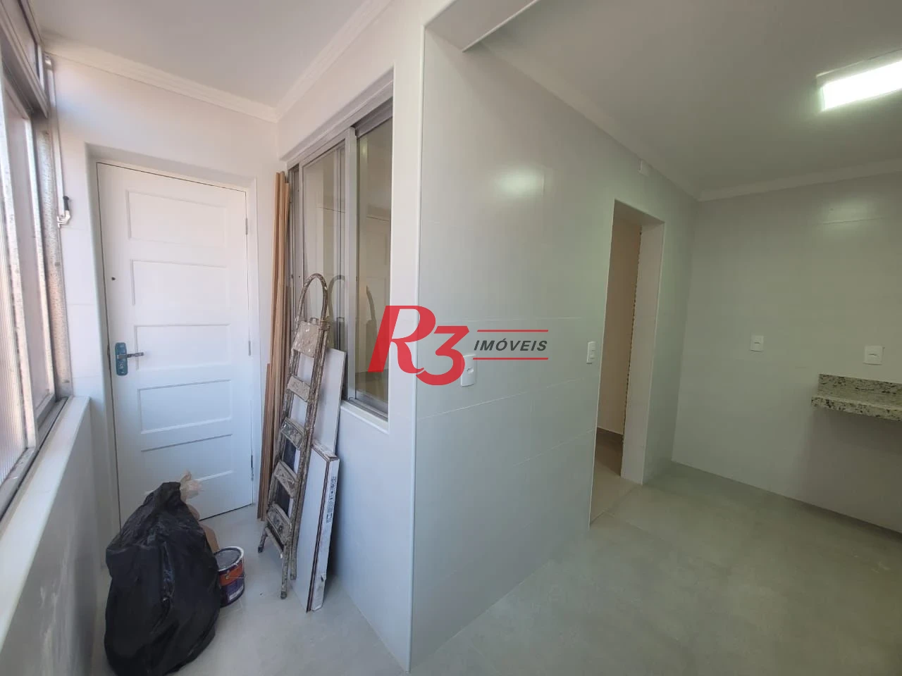 Apartamento à venda, 70 m² por R$ 430.000,00 - Gonzaga - Santos/SP